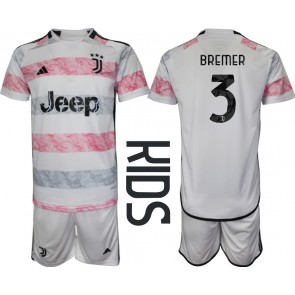 Juventus Gleison Bremer #3 Gostujuci Dres za Dječji 2023-24 Kratak Rukavima (+ kratke hlače)